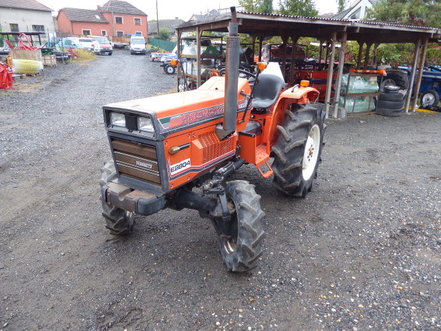 Hinomoto E 2804 D , 4x4  ( č.k. 05168)