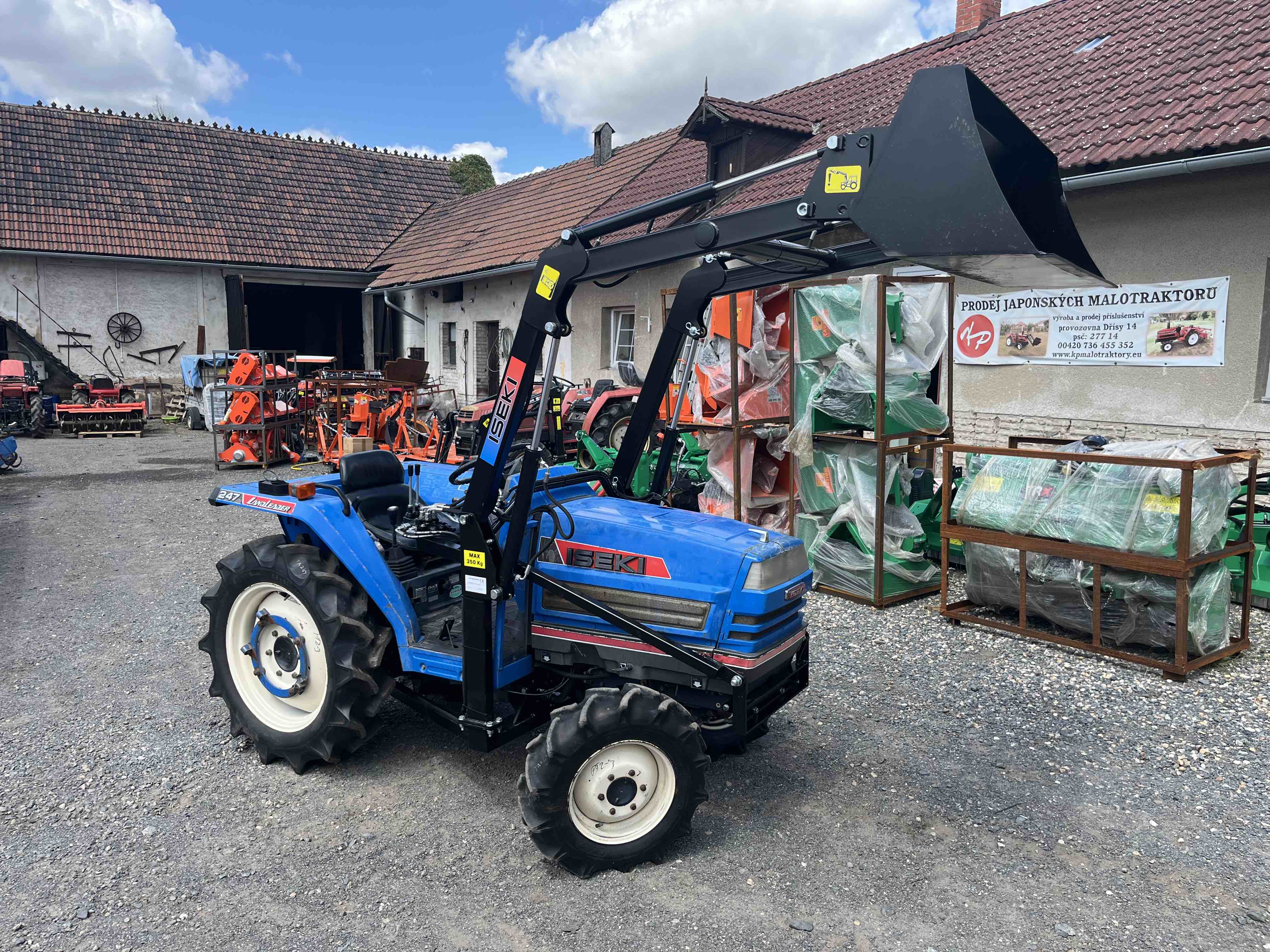 Iseki TA 247 F - Landleader , 4x4 (č.k. 03021) s novým čelním nakladačem KP-002