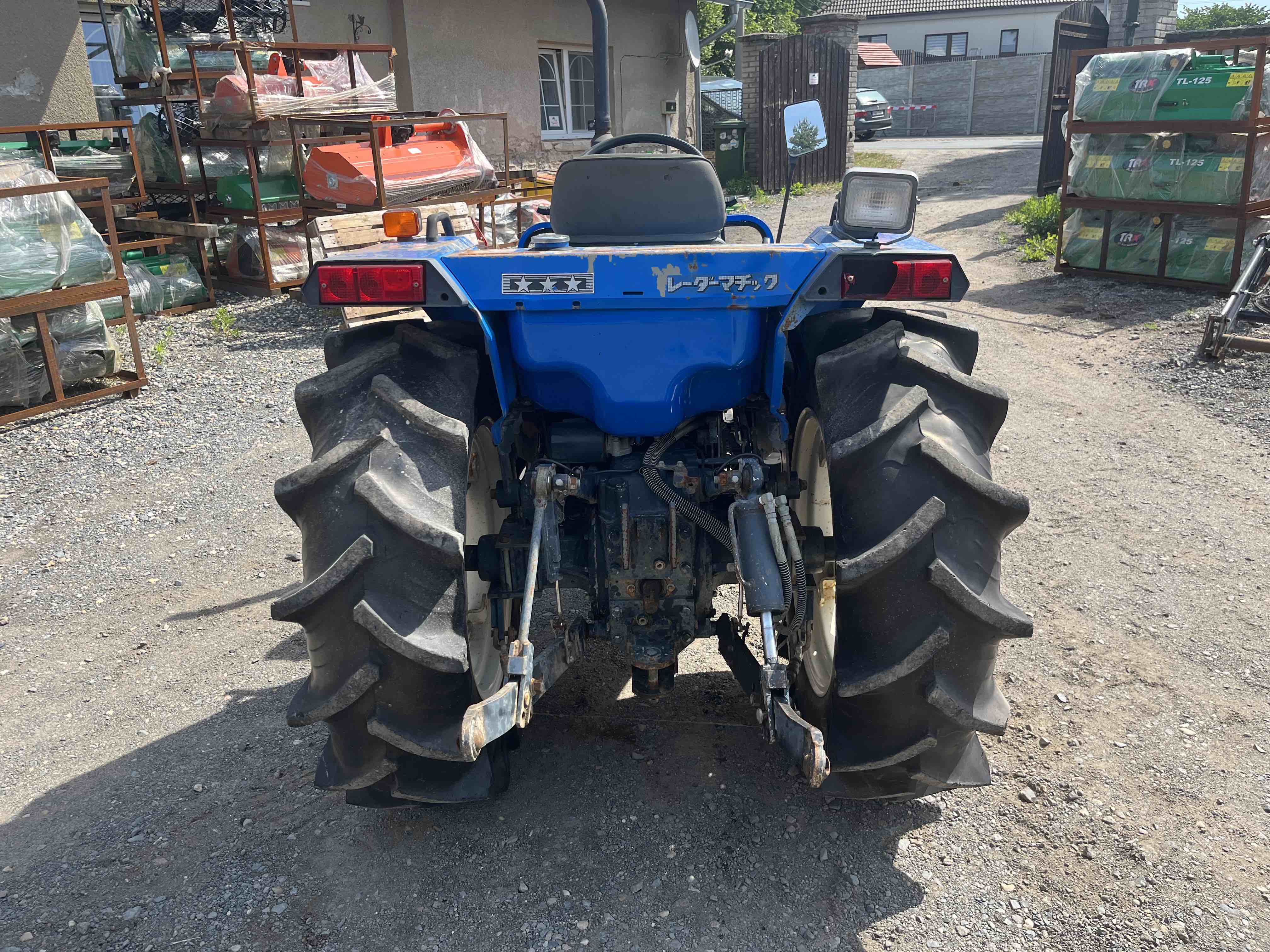 Iseki TA 270 F Landleader ,4x4 (č.k. 01488)