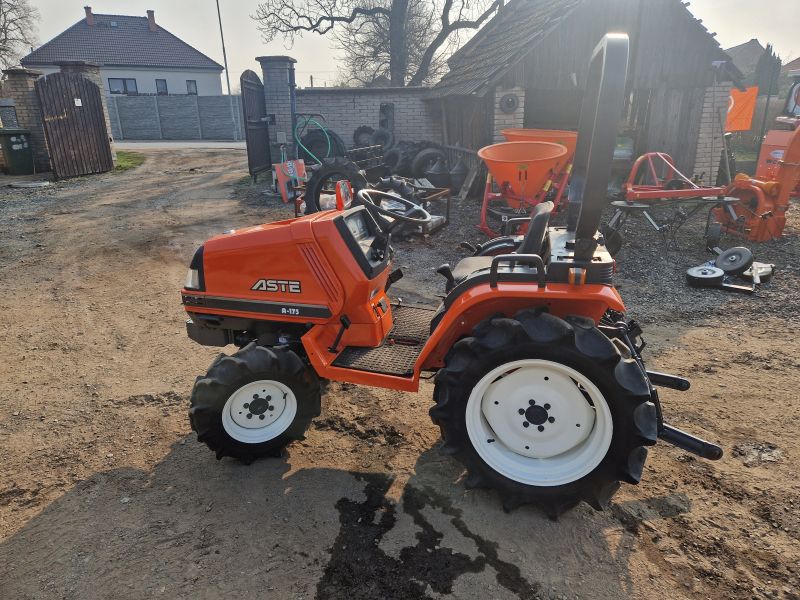 Kubota ASTE - A 175 D , 4x4 (č.k. 16179) - Servo !!!!