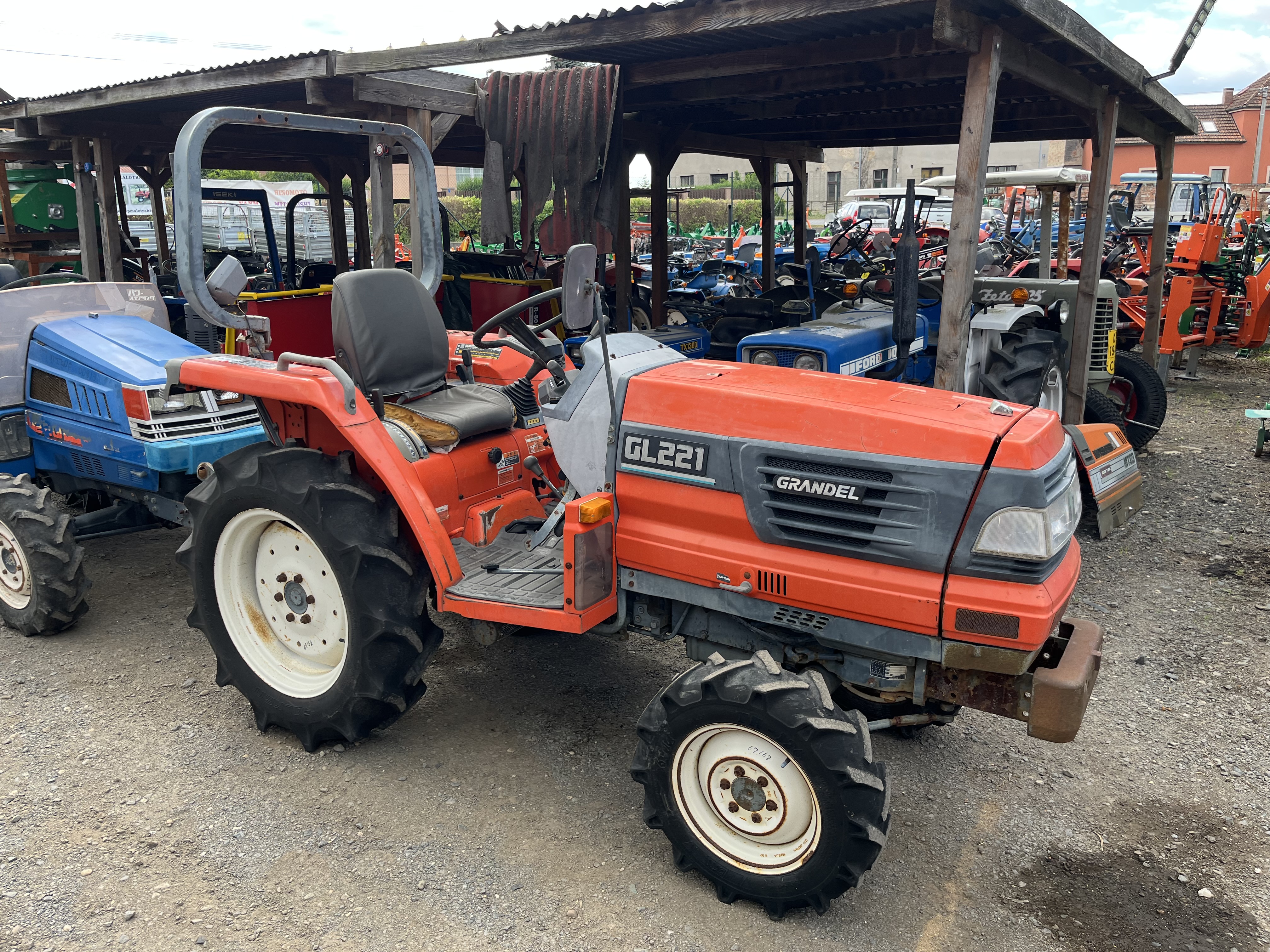 Kubota GL 221 D , 4x4 ( č.k. 67168)