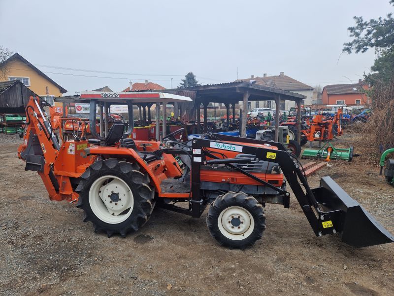 Kubota GL 260 , 4x4 s novým čelním nakladačem KP-002 + podkop model BHM 175