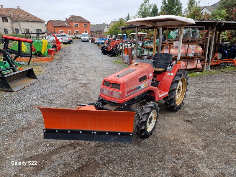 Mitsubishi MT 20 , 4x4 s čelní  hydraulickou radlicí TRX 1300 mm ( 130 cm) ( č.k. 08975)