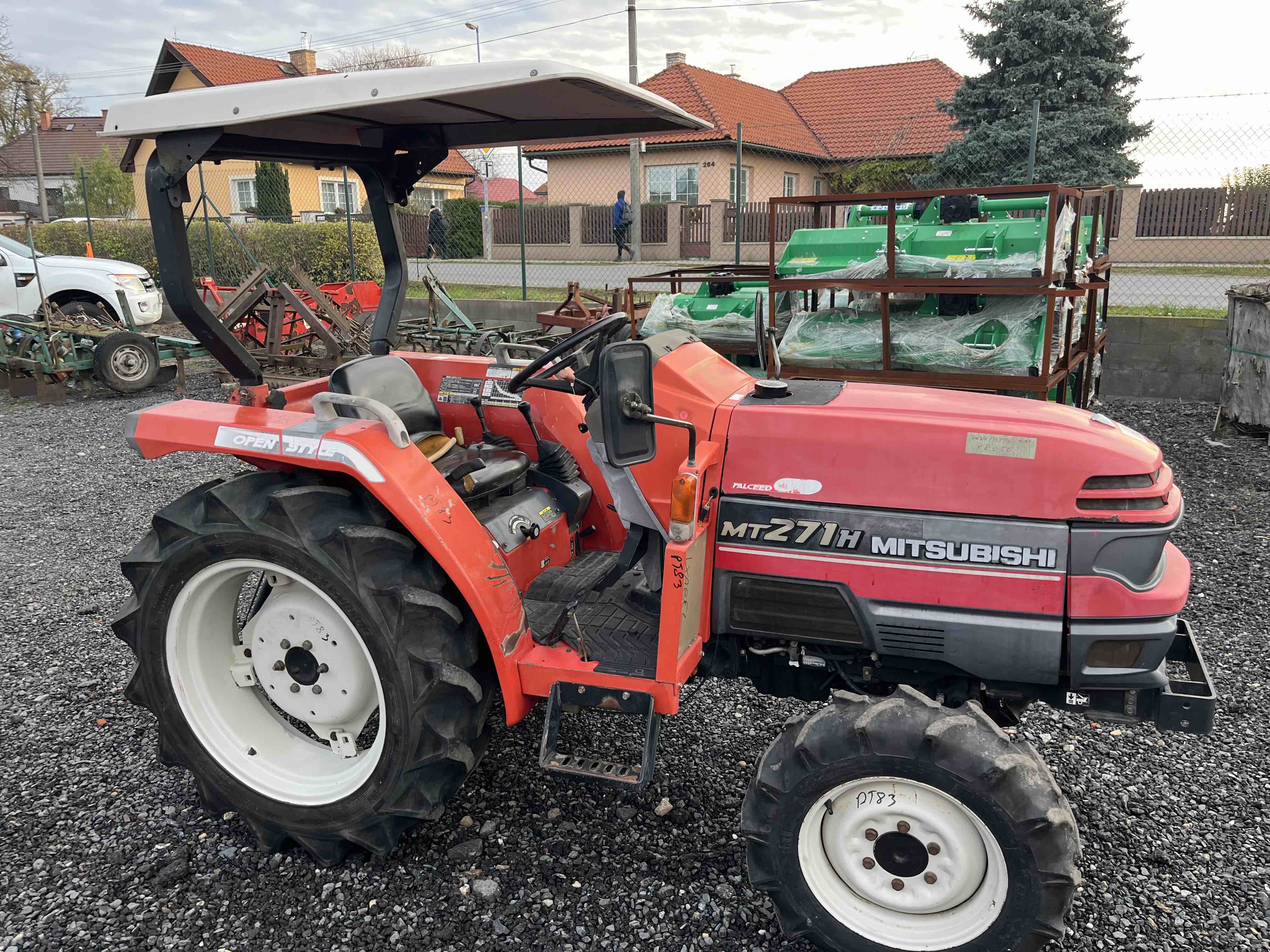 Mitsubishi MT 271 D , 4x4 (č.k. 88050)